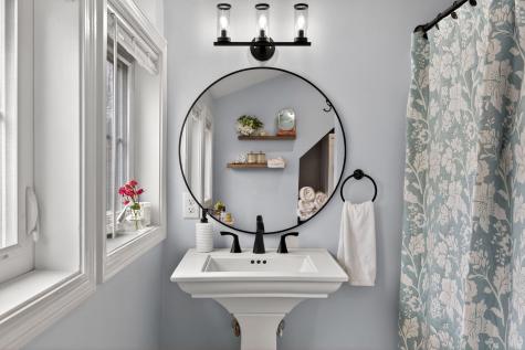 79 Neshobe Road Mashpee MA 02649