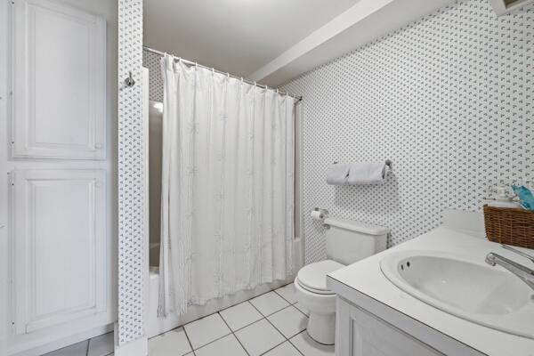 108 Queen Anne Road Chatham MA 02633