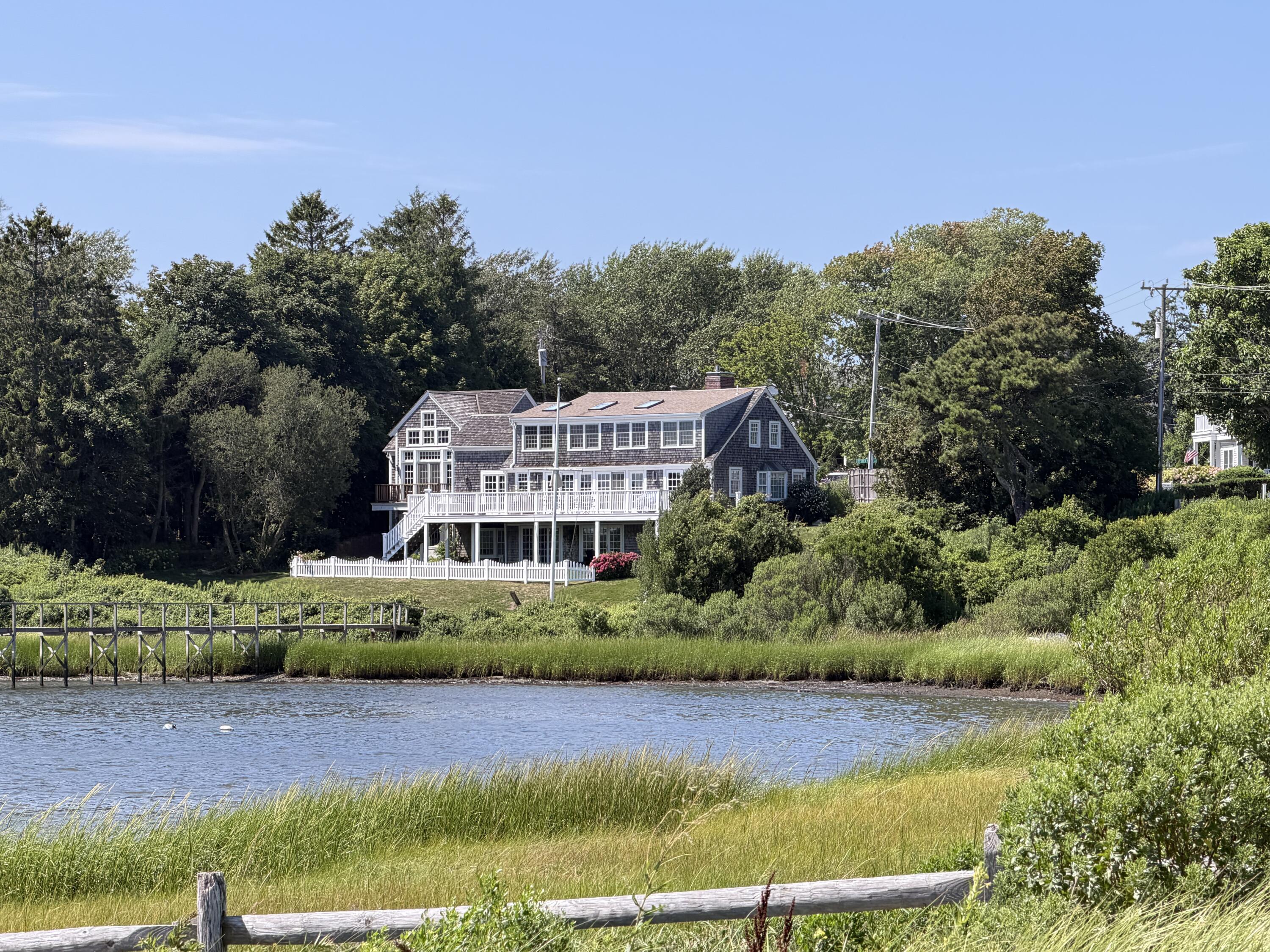 108 Queen Anne Road Chatham MA 02633