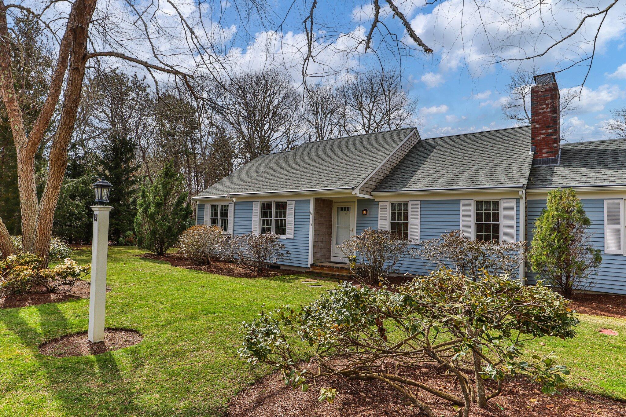 19 Green Lane Harwich MA 02645