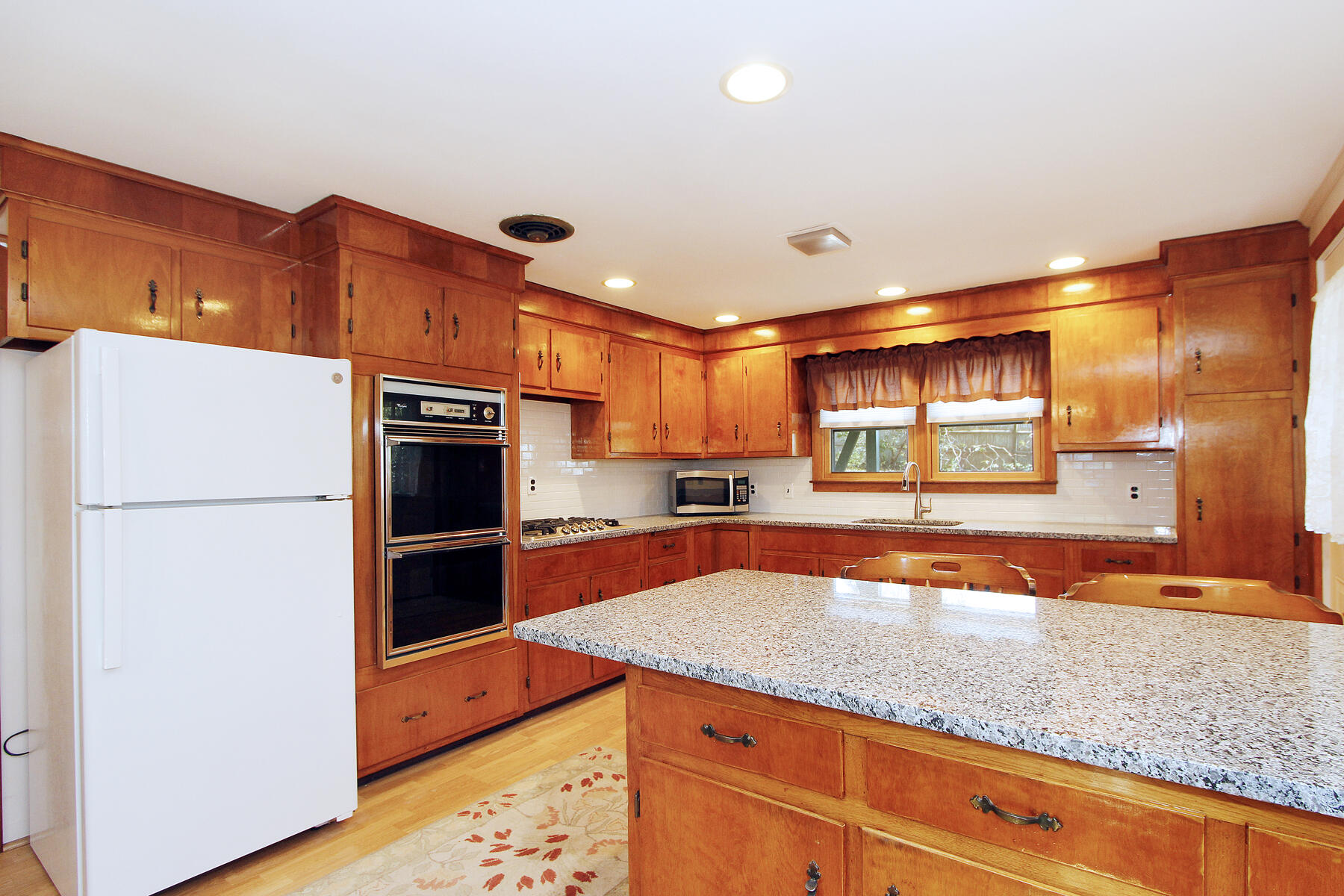 4 Van Bummel Road Bourne MA 02532