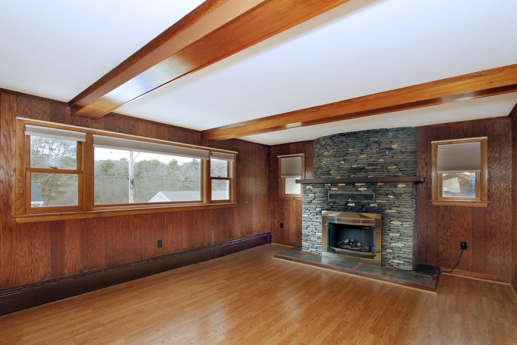 4 Van Bummel Road Bourne MA 02532