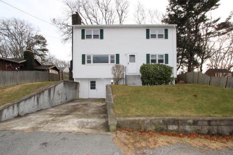 4 Van Bummel Road Bourne MA 02532