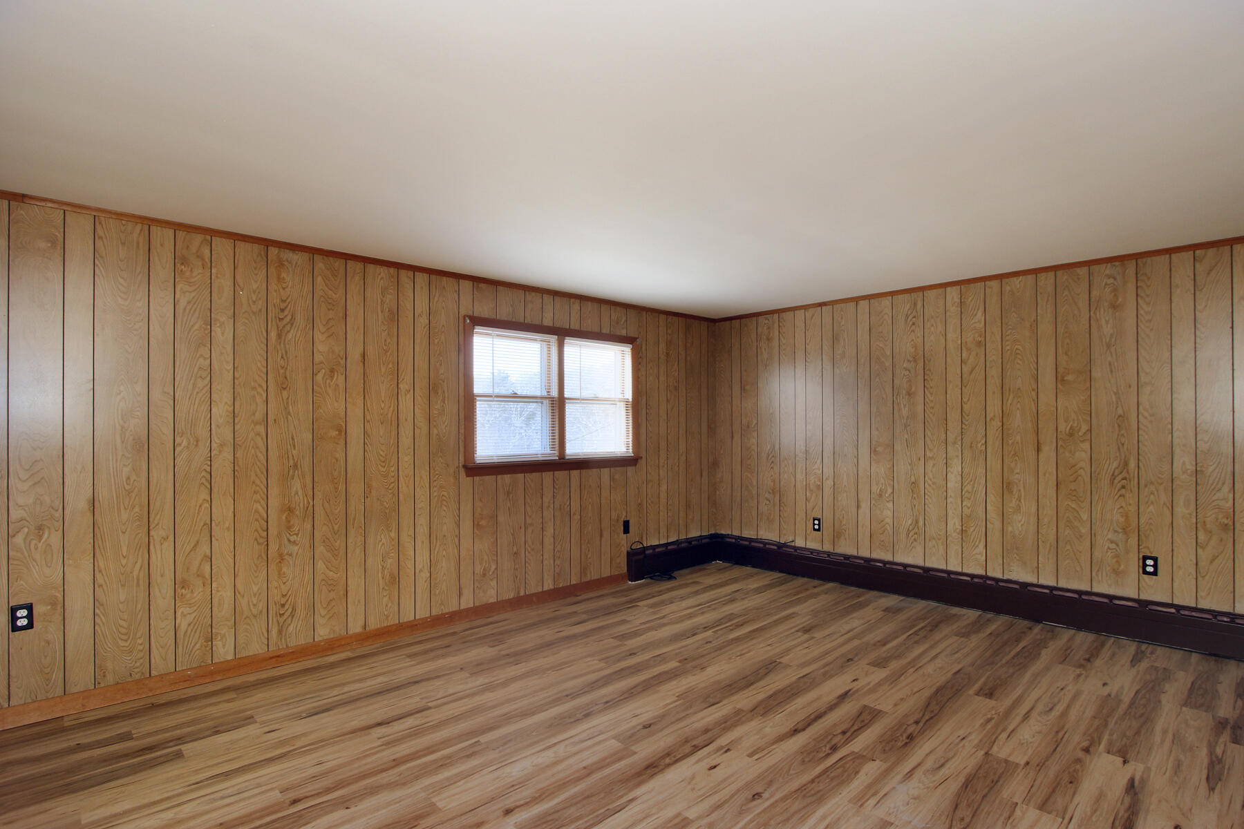 4 Van Bummel Road Bourne MA 02532