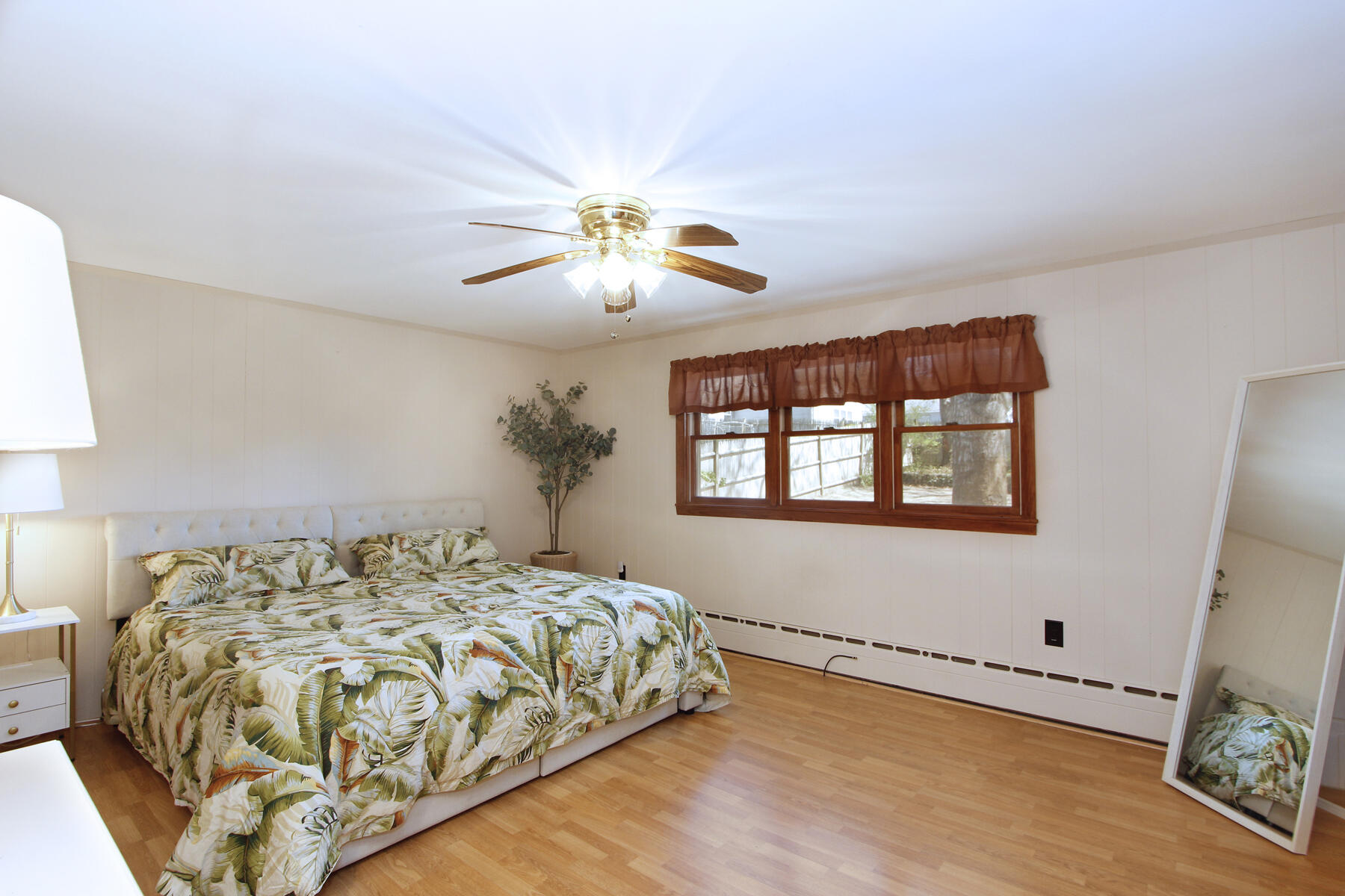 4 Van Bummel Road Bourne MA 02532