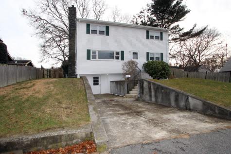 4 Van Bummel Road Bourne MA 02532