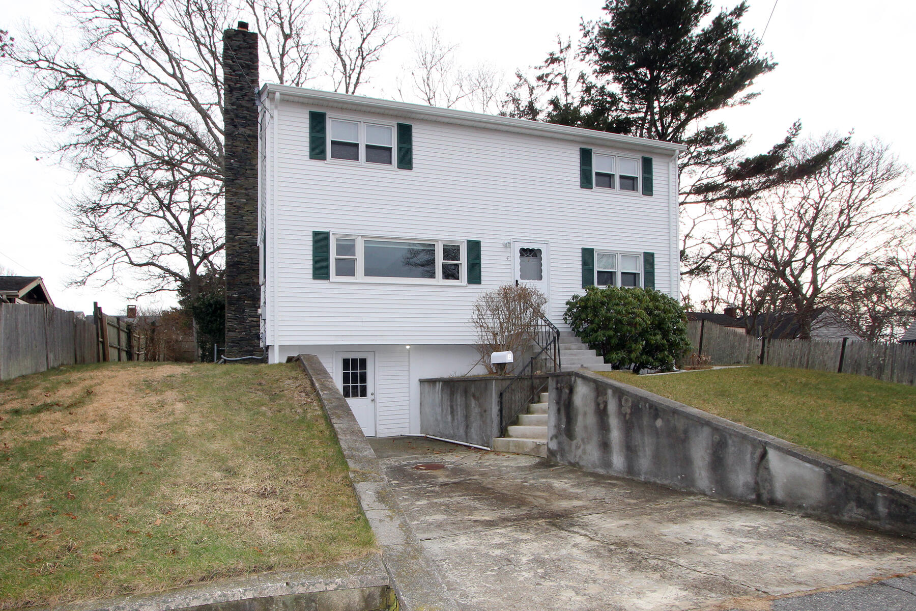 4 Van Bummel Road Bourne MA 02532