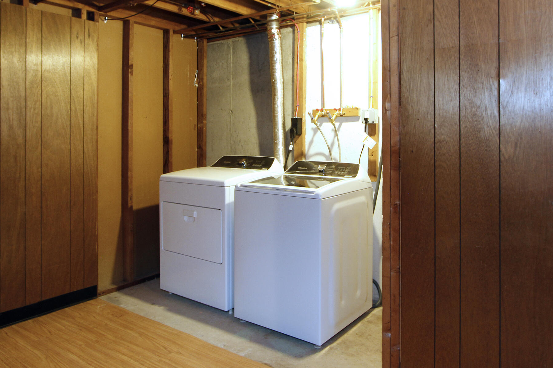 4 Van Bummel Road Bourne MA 02532