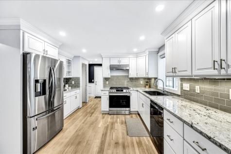 4 Firefly Lane Sandwich MA 02563