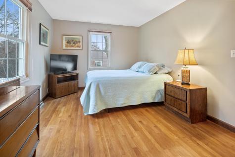 10 Aurora Lane Yarmouth MA 02664