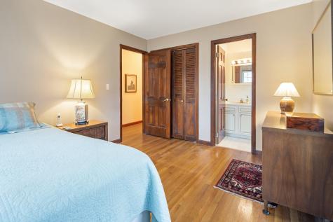 10 Aurora Lane Yarmouth MA 02664