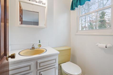 10 Aurora Lane Yarmouth MA 02664