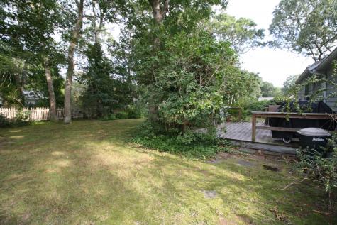 10 Aurora Lane Yarmouth MA 02664