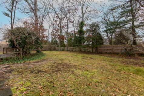 10 Aurora Lane Yarmouth MA 02664