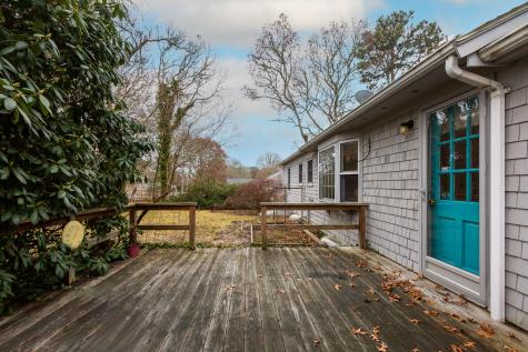 10 Aurora Lane Yarmouth MA 02664