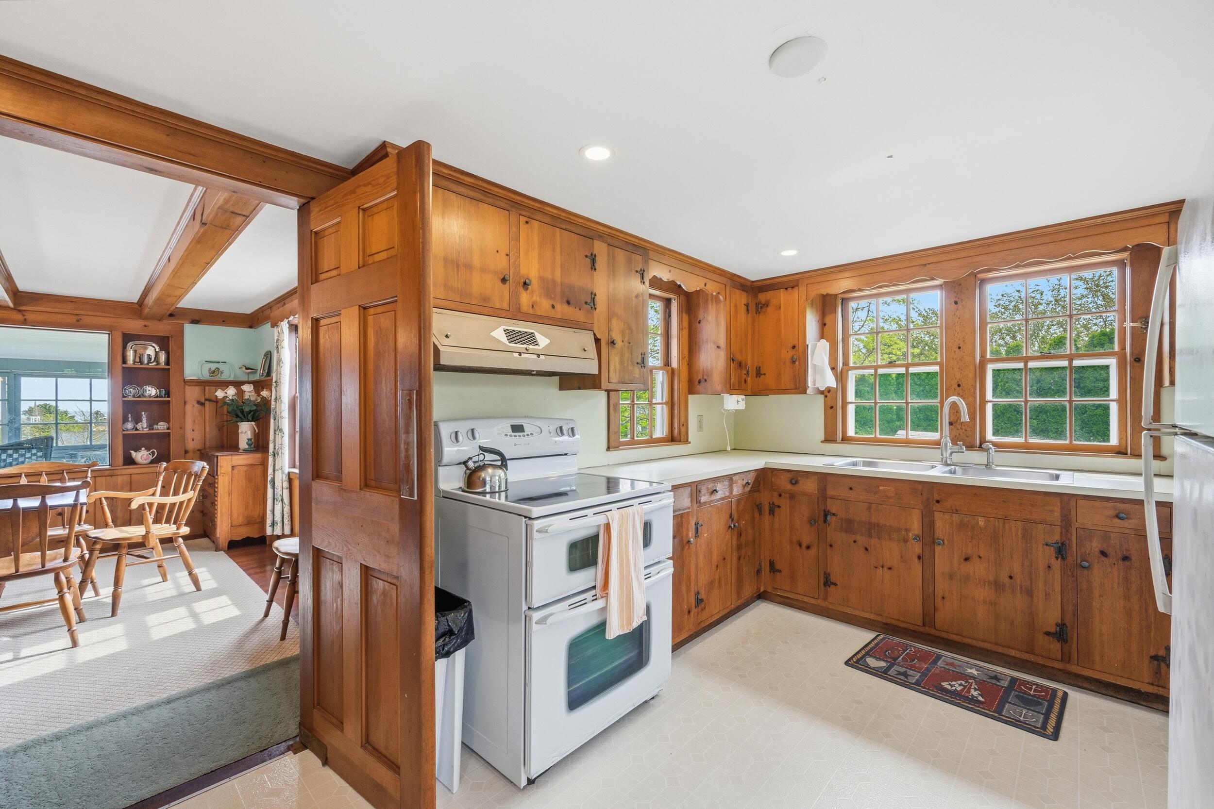 35 Grayton Avenue Hyannis Port MA 02647