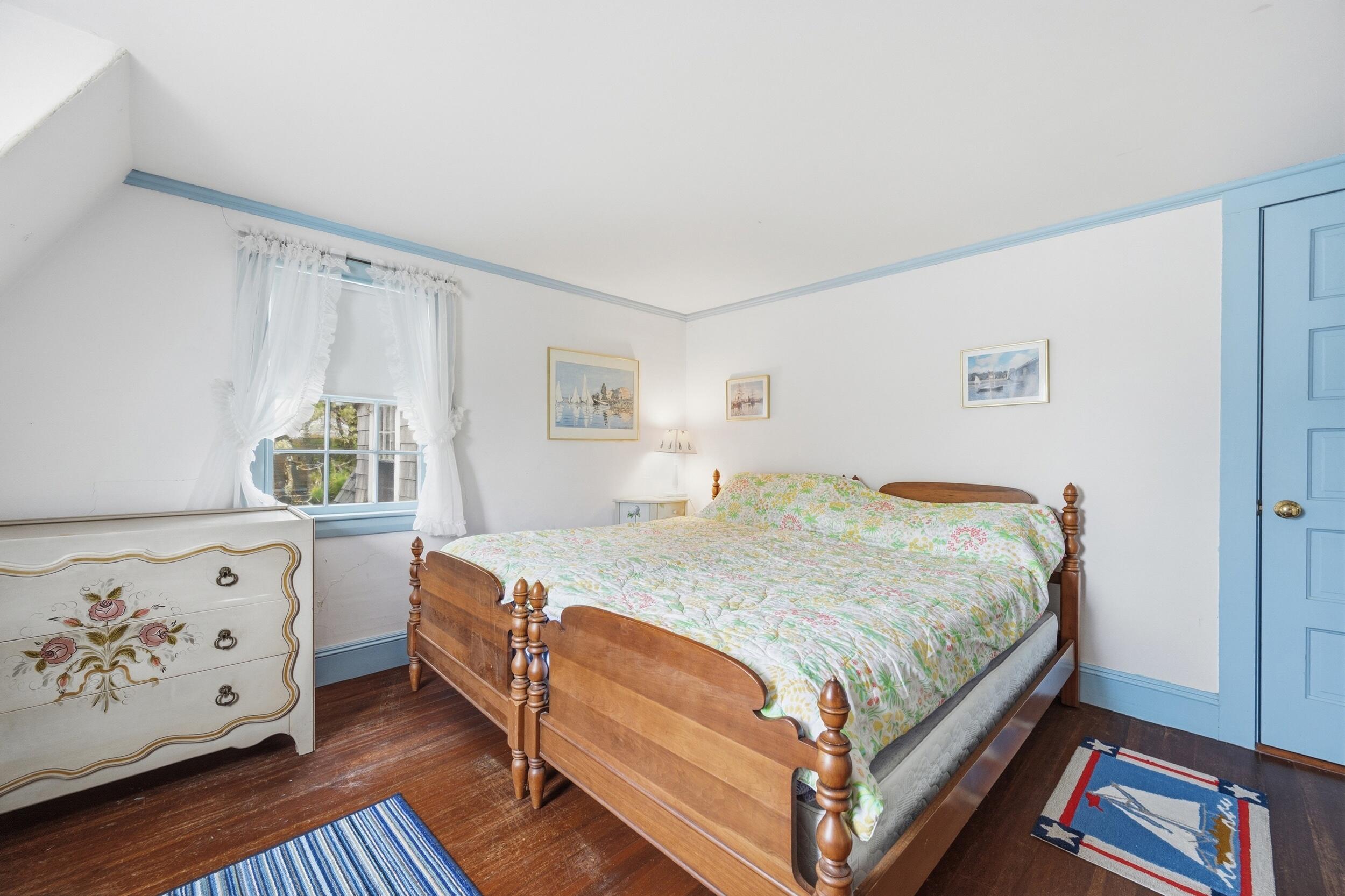 35 Grayton Avenue Hyannis Port MA 02647
