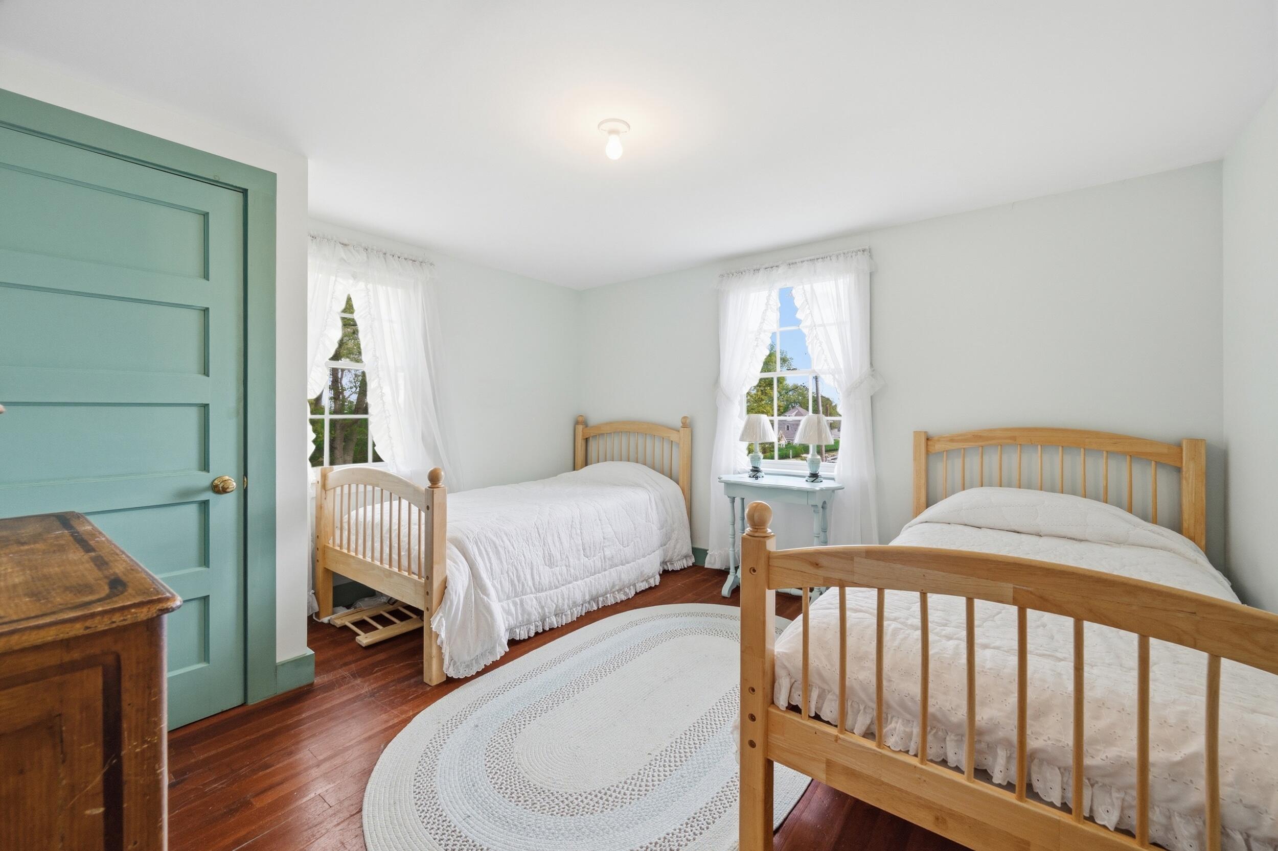 35 Grayton Avenue Hyannis Port MA 02647