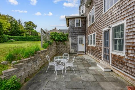 35 Grayton Avenue Barnstable MA 02647