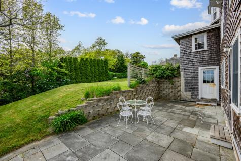 35 Grayton Avenue Barnstable MA 02647