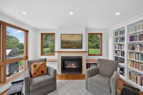 25 High Point Drive Brewster MA 02631