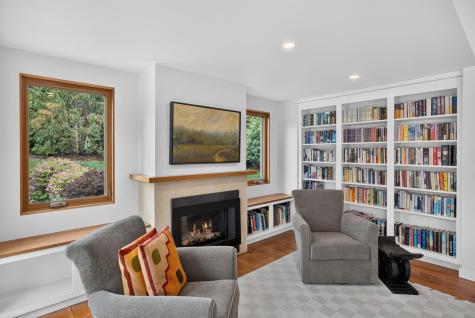 25 High Point Drive Brewster MA 02631