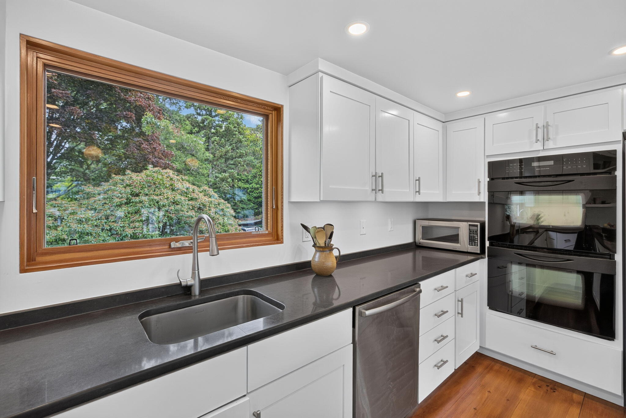 25 High Point Drive Brewster MA 02631