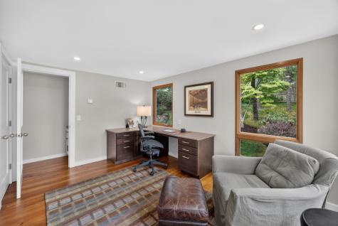 25 High Point Drive Brewster MA 02631