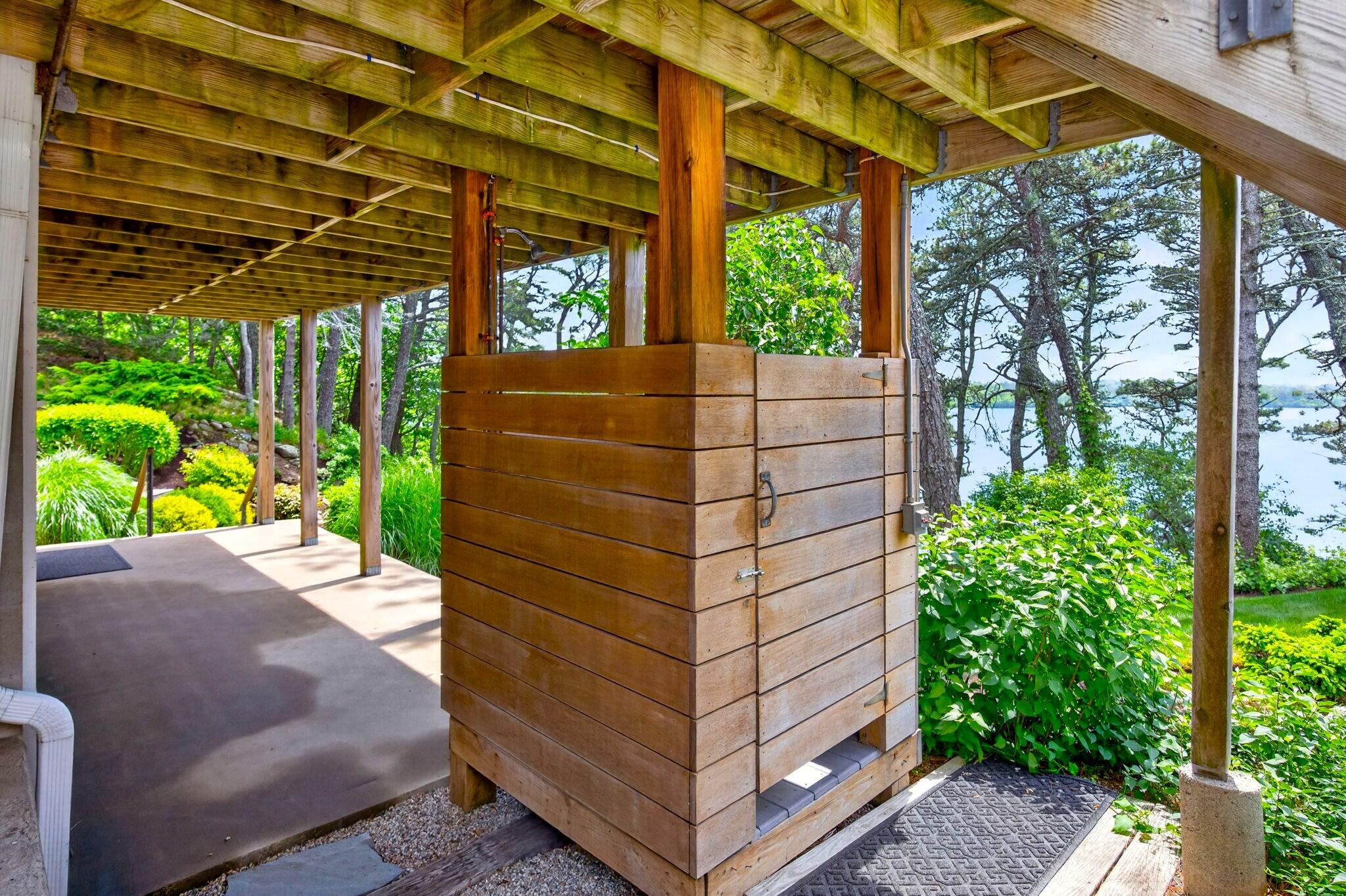 25 High Point Drive Brewster MA 02631