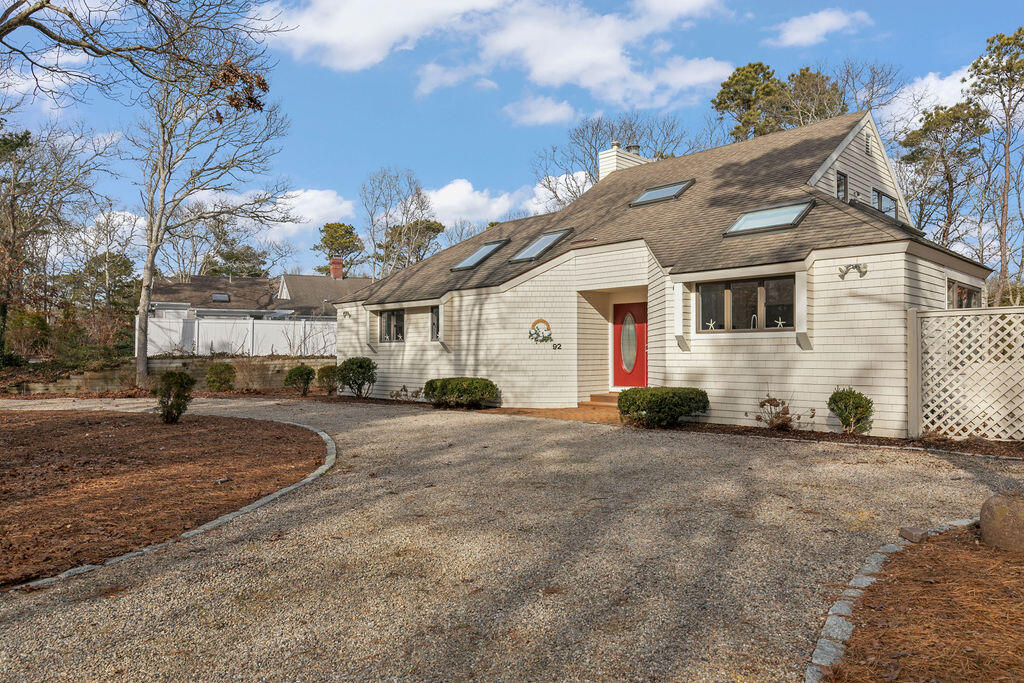 92 Troon Way Mashpee MA 02649