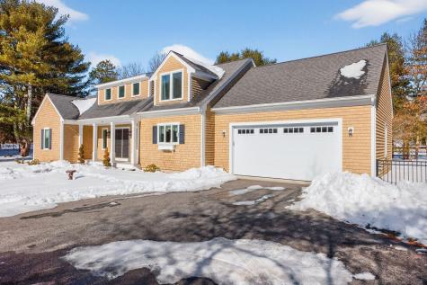 26 Crosswinds Way Falmouth MA 02536