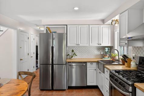 14 Heritage Circle Falmouth MA 02536