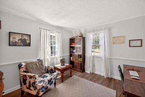 14 Heritage Circle Falmouth MA 02536