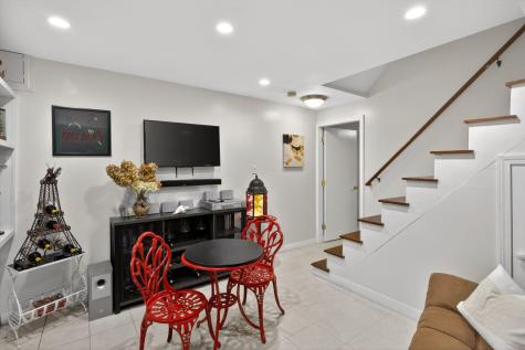 14 Heritage Circle Falmouth MA 02536