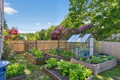 14 Heritage Circle Falmouth MA 02536