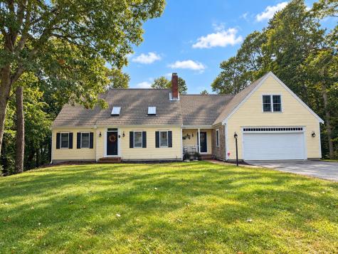 9 Hummock Lane Yarmouth Port MA 02675