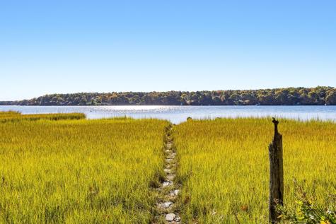 9 Hummock Lane Yarmouth Port MA 02675