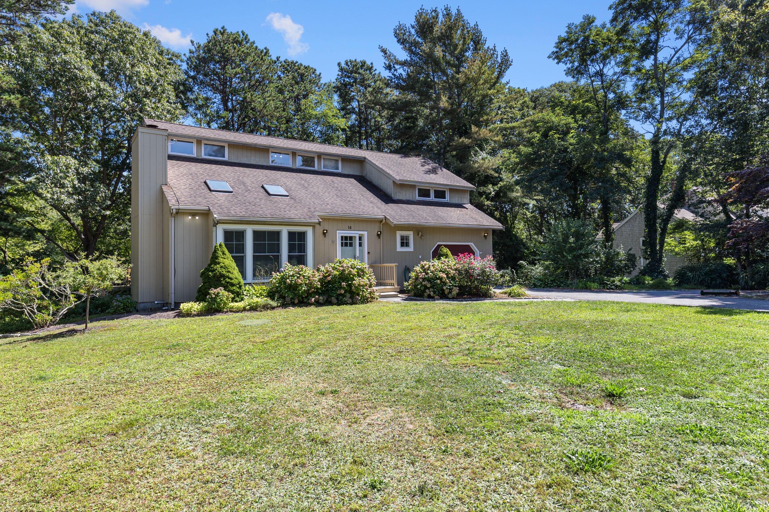 16 Alder Lane North Falmouth MA 02556