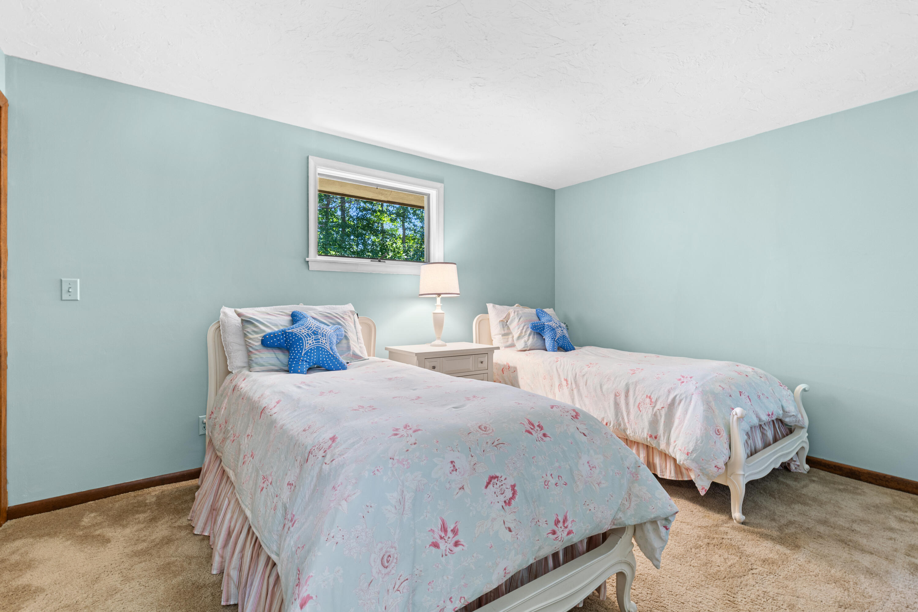 16 Alder Lane North Falmouth MA 02556