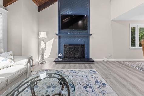 16 Alder Lane North Falmouth MA 02556