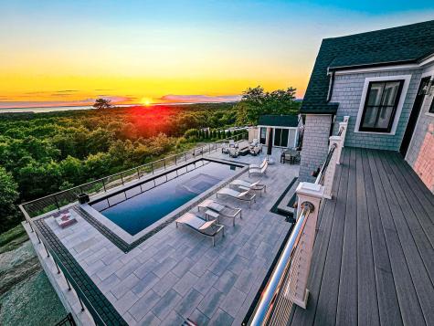 94 Highwood Lane Falmouth MA 02536