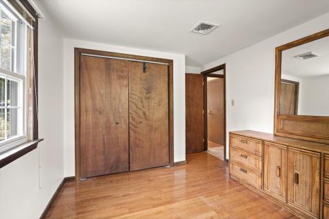 219 Fresh Pond Road Falmouth MA 02536
