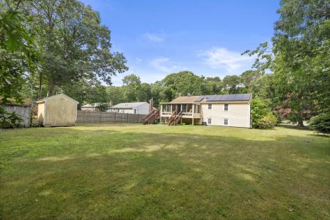 219 Fresh Pond Road Falmouth MA 02536