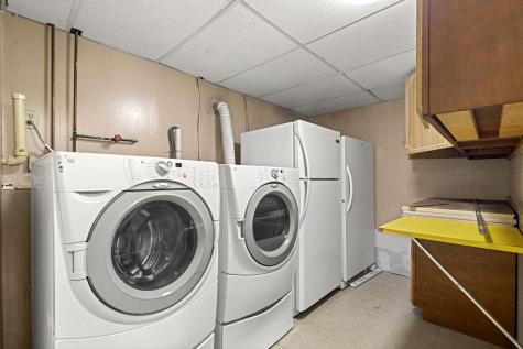 219 Fresh Pond Road Falmouth MA 02536