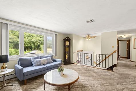 219 Fresh Pond Road Falmouth MA 02536