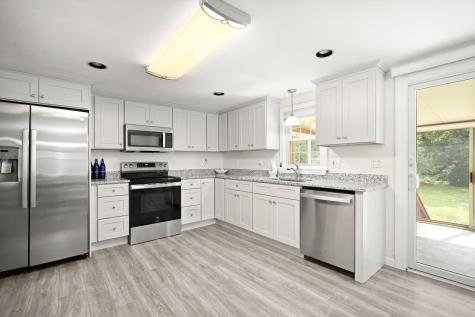 219 Fresh Pond Road Falmouth MA 02536