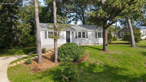 28 Lakefield Road South Yarmouth MA 02664