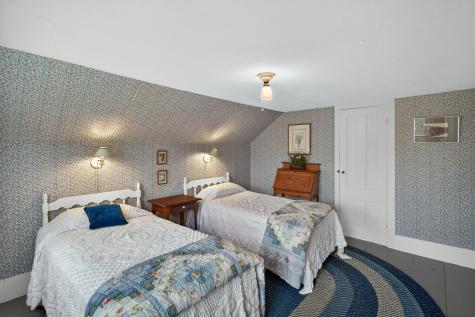 213 Main Street Chatham MA 02633