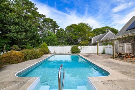 25 Harris Hill Road Falmouth MA 02536