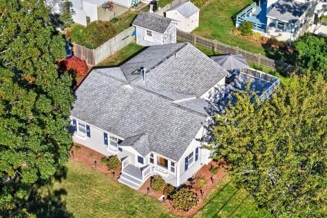 314 Maravista Avenue Teaticket MA 02536
